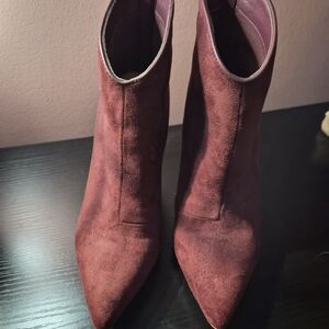 Elegant Burgundy Women's Ankle Boots